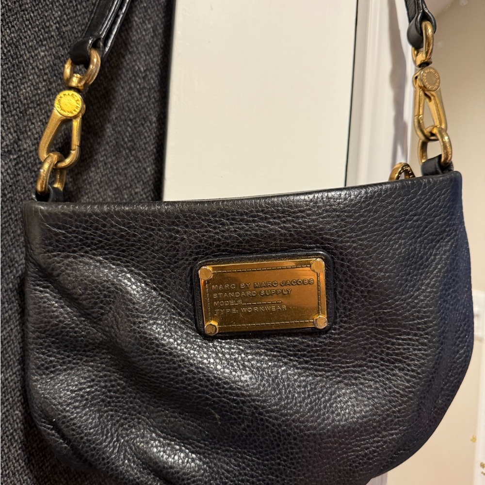 Marc by Marc Jacobs Black Pebbled Leather Shoulder Bag with Gold Hardware